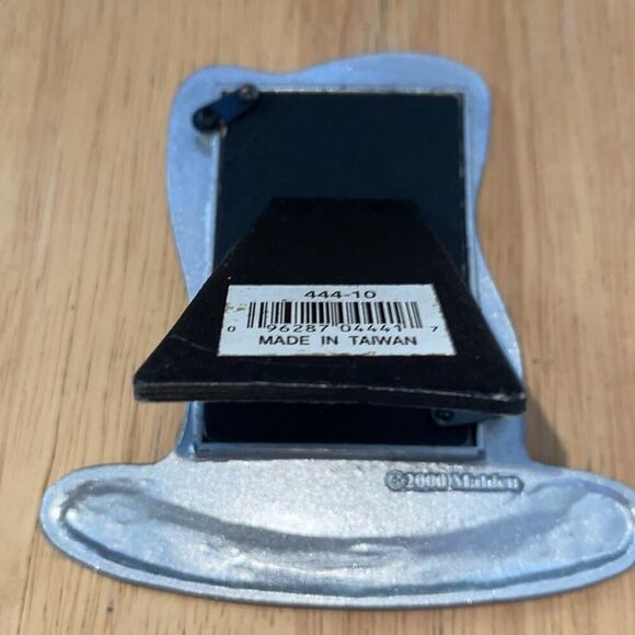 Dr. Seuss style Silver stripes & stars hat frame NWOT - Picture 3 of 4